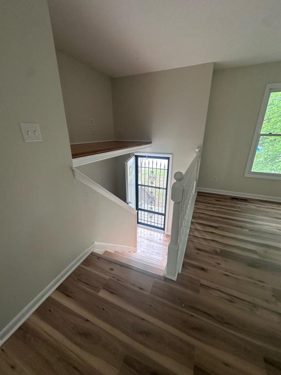 Photo - 690 San Gabriel Rd