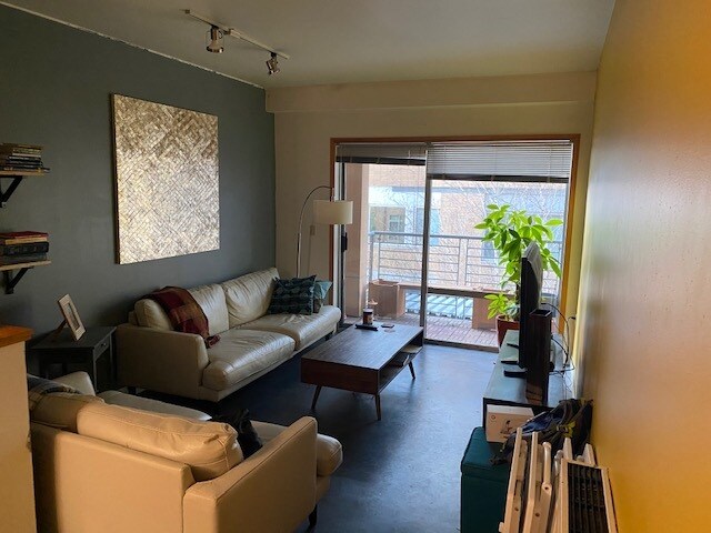 Living Room - 701 Columbia St Condo Unit 413