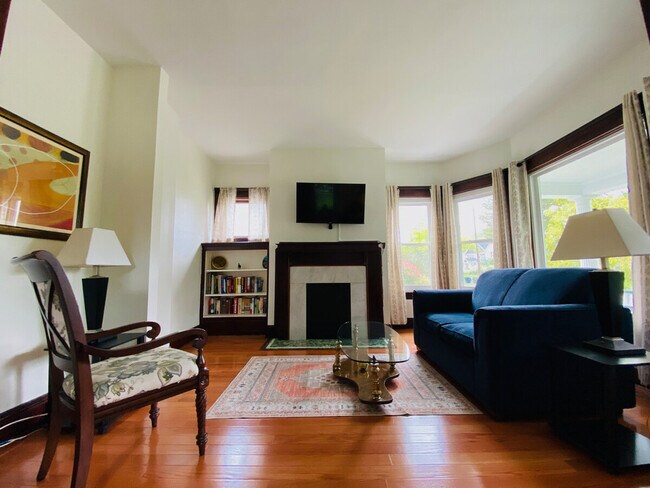 Photo - 1520 Maple Rd Unidad SI ID1057672P