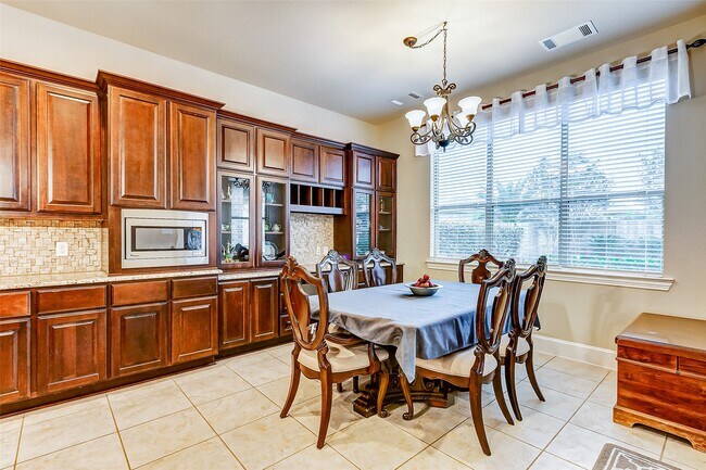 Photo - 4710 Deermeadow Falls Ln