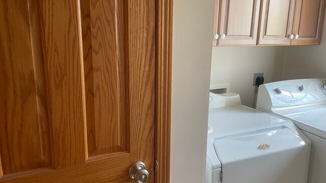 Photo - 3865 Stebner Rd