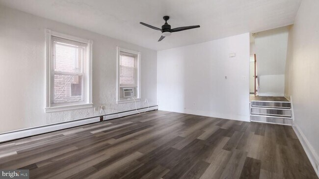 Photo - 4 E State St Unit APT B