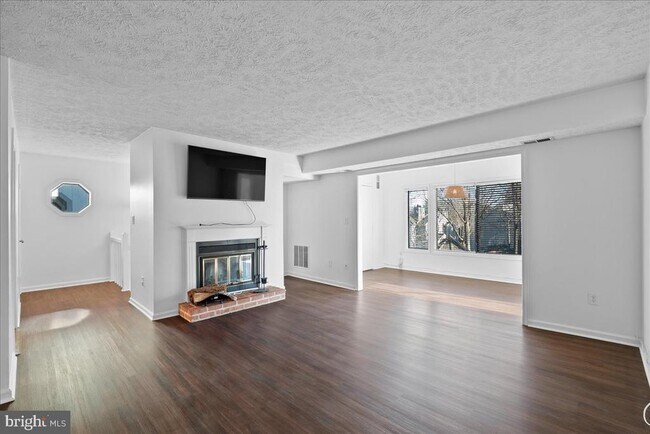 Photo - 2228 Hunters Run Dr Unit 2228