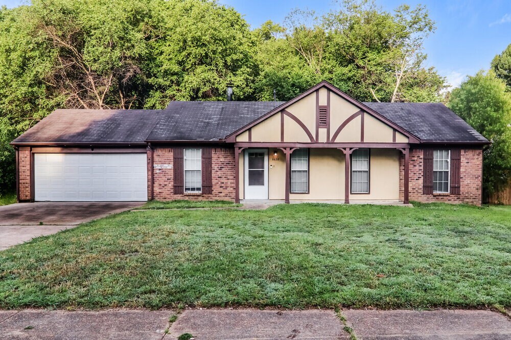 Photo - 6635 Dunbarton Dr