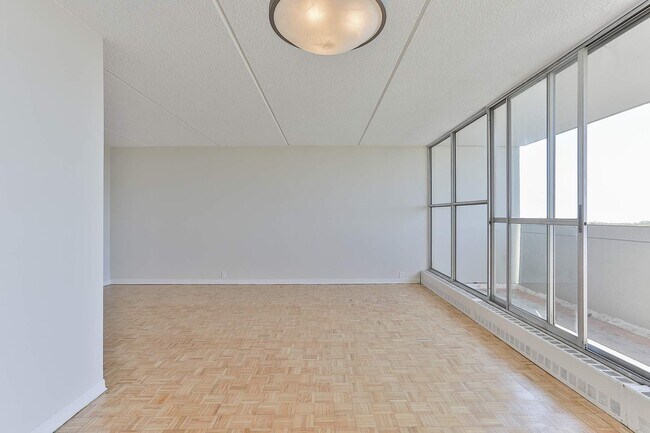 Photo - 51 Trailridge Cres