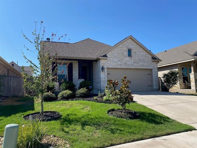 Photo - 5021 Pearl Cres Ln