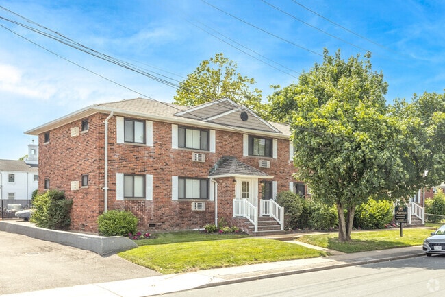 Fairfield Manor At Lindenhurst