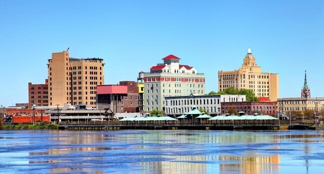 Photo - 223 S Grand St