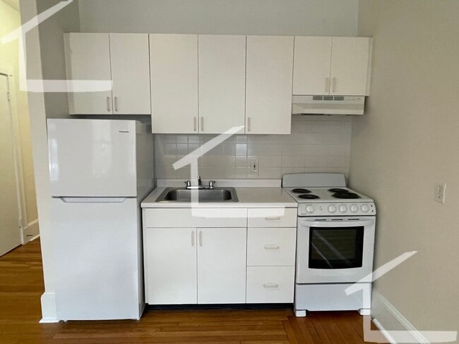 Photo - Large Studio Available 6/1/26