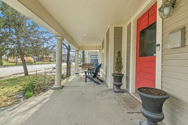 Photo - 2130 N Delaware St