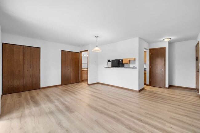 Photo - RENT SPECIAL - RENOVATED Lower Studio Apartment Available NOW Unit 50