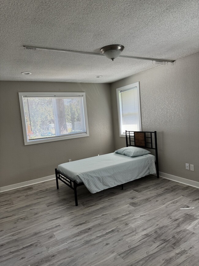 Photo - 10302 141st St Ct E