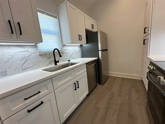 Photo - 2829 Timmons Ln Unit 198