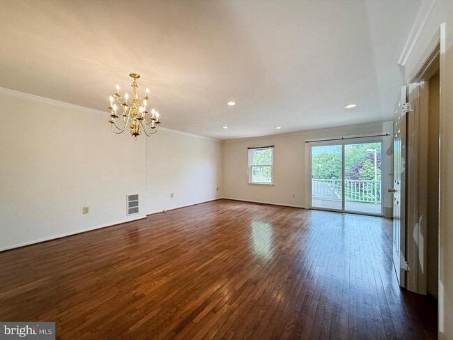 Photo - 10240 Arizona Cir