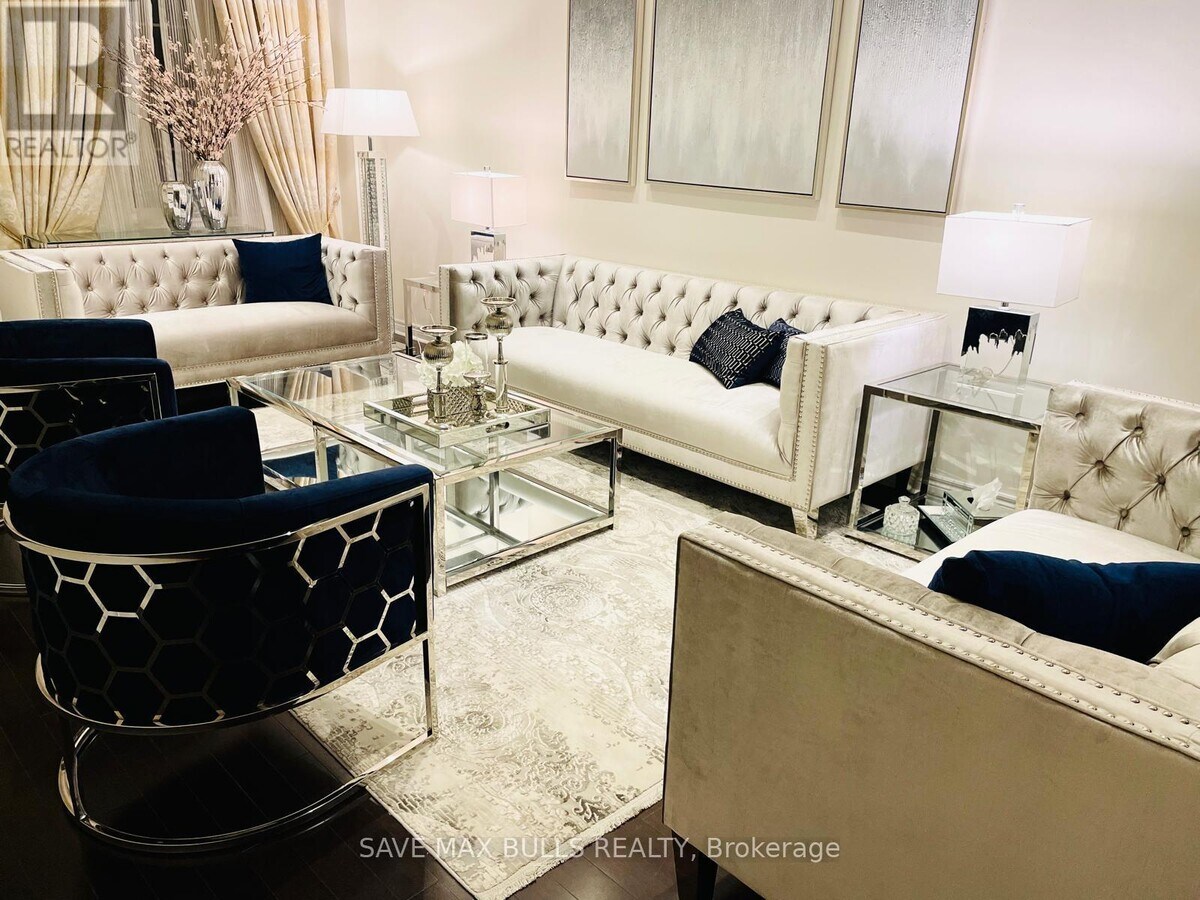 Photo - 7 Shediac Rd