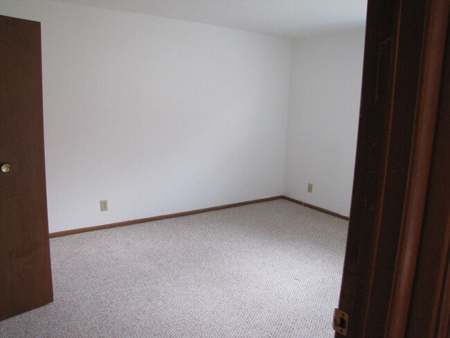 5 Williamsburg Ct Unit C