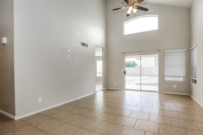 Photo - 1343 E Helena Dr