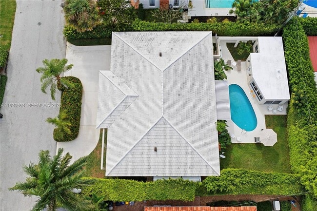 Photo - 2607 Holy Cross Ln