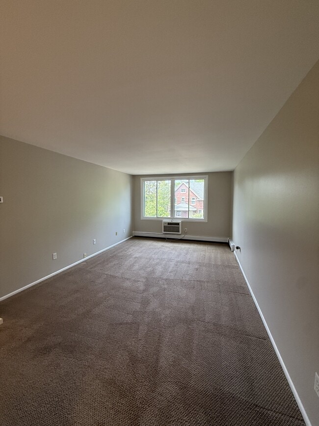 Photo - 2025 E Greenwich Ave