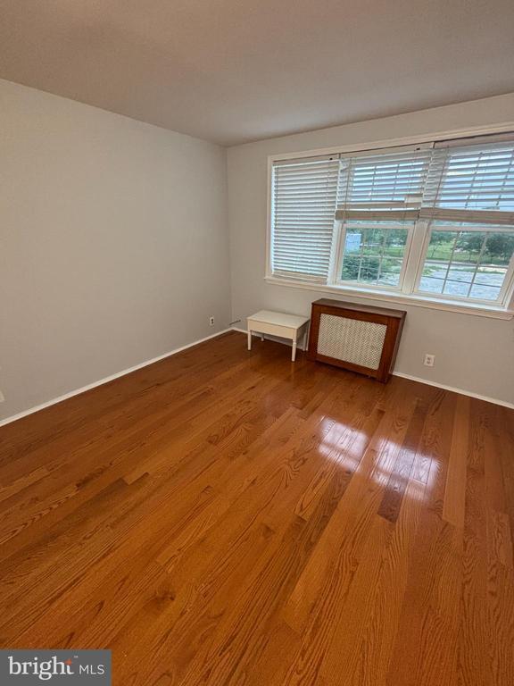 Building Photo - 1635 S Dover St Rental