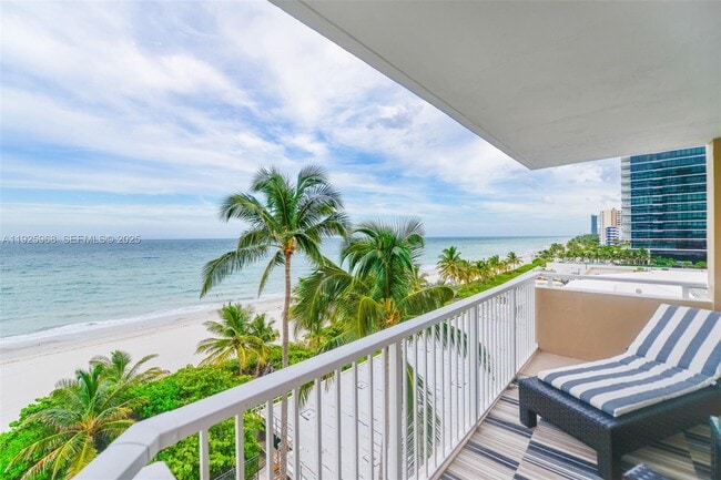Photo - 1950 S Ocean Dr Unidad 5Q