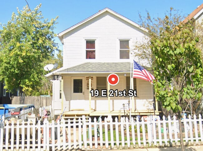 Building Photo - 19 E 21st St Rental