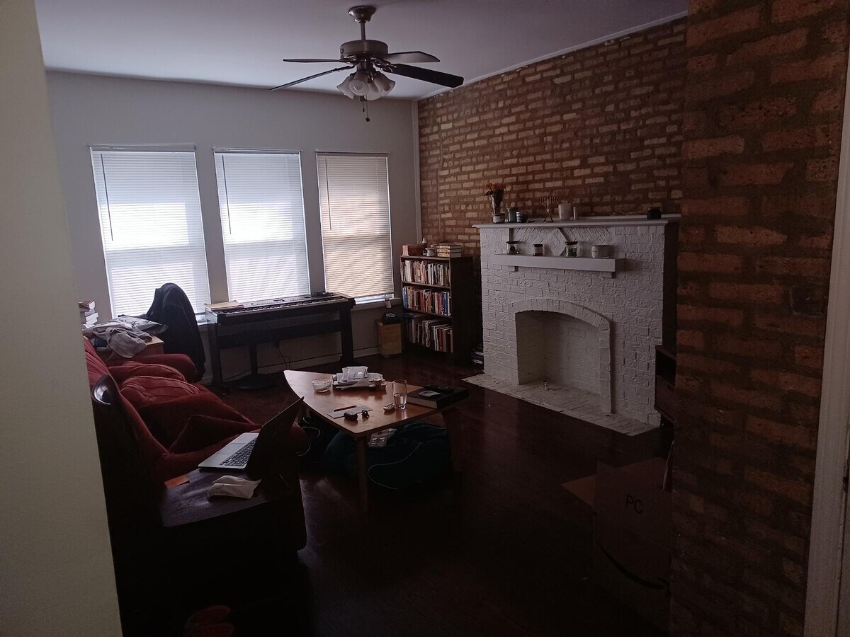 Photo - 6754 N Lakewood Ave Condo Unit 1N