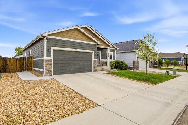 782 S Settlers Dr