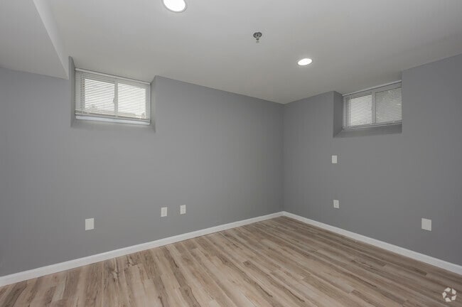 223 Meadow St - 2BD, 1.5BA - Primary Bedroom