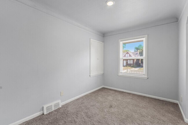 Photo - 15735 Cheyenne St
