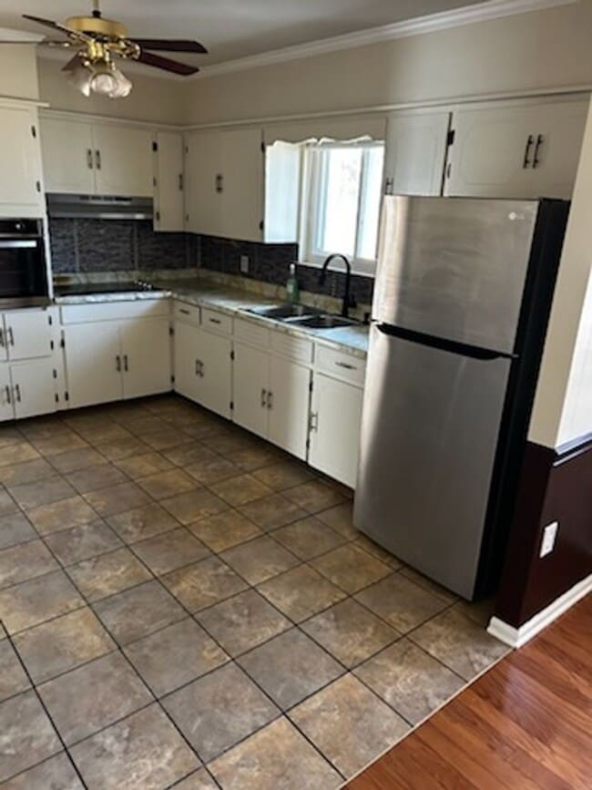 Photo - ** REDUCED**  BEAUTIFUL HOME IN THE CITY