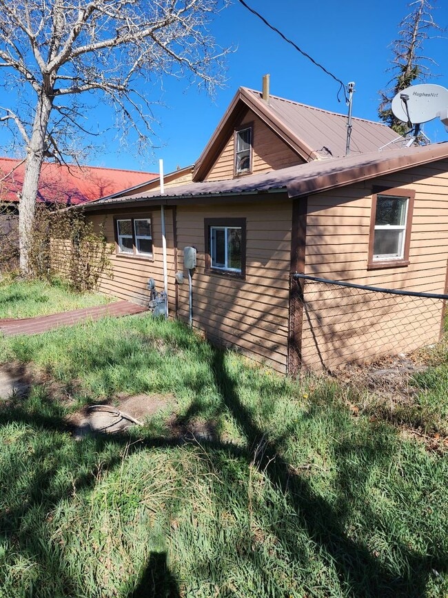 Photo - 706 Illinois Ave