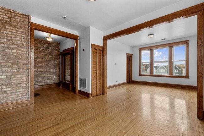 Photo - 3401 W Armitage Ave Unit 2
