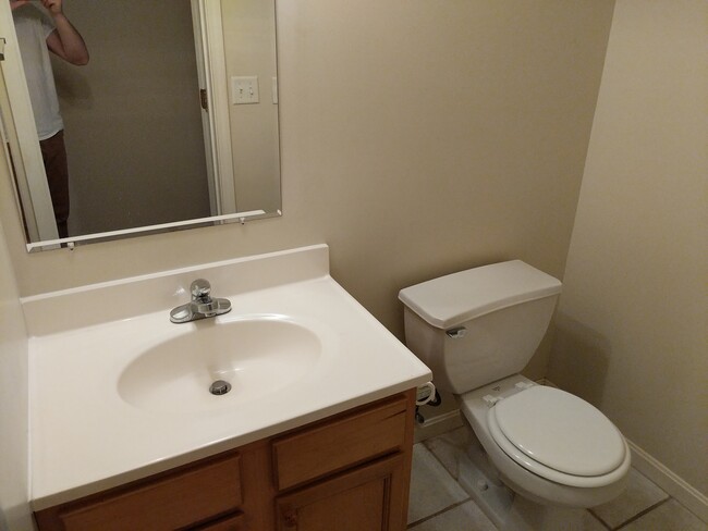 Half Bathroom, 1st Floor - 1411 Monroe Ave. Townhome