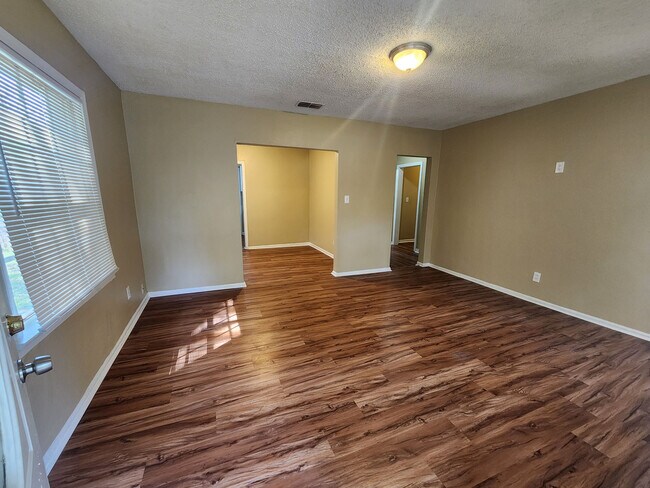 Photo - 3163 4th St Cir