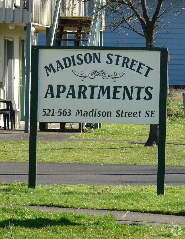 Madison Street Apartments - Madison Street Apartments