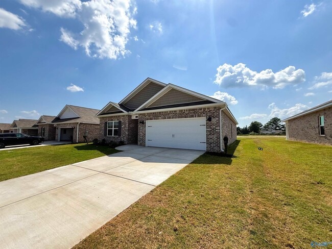 Photo - 124 Betty Williams Dr
