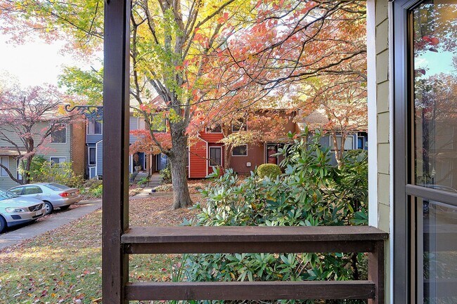 Photo - Cat-Friendly End-Unit Stonehenge Townhome