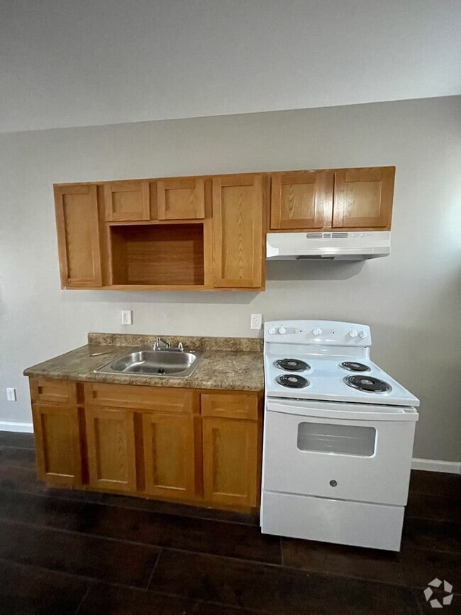Building Photo - 908 E Schiller St Unit Second Floor Rental