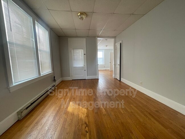 Photo - 113 S Mulberry St