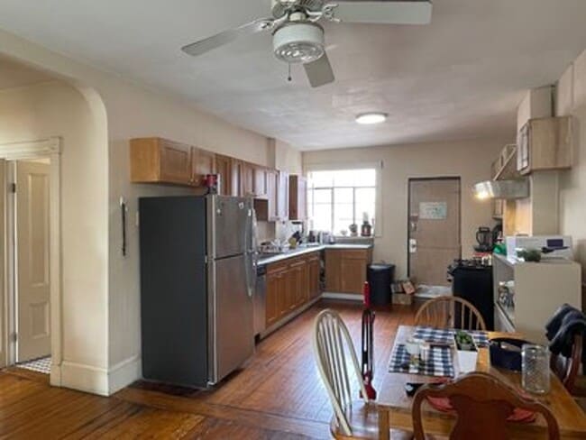 Photo - East Cambridge 4 Bed Apartment - 9/1