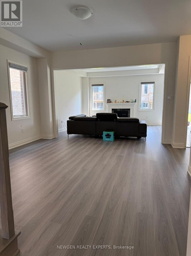 Photo - 2111 Crystal Dr
