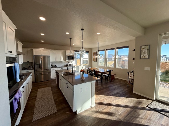 Photo - 450 Fairchild St Casa