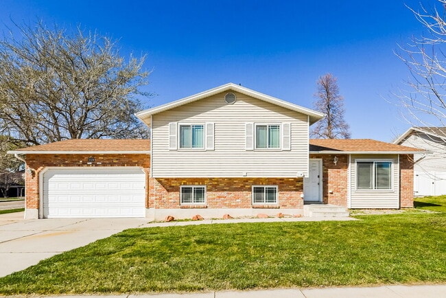 Building Photo - 3324 W 4975 S