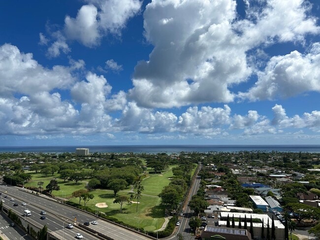 Photo - Kahala Towers Unit A2006