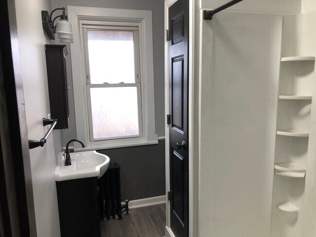 Photo - McKees Rocks / Sheraden / Windgap - 1 BR, 2nd floor Apartment - Section 8 Welcome! Unit Apt. #2