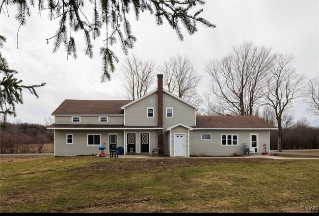 Photo - 28389 Ridge Rd