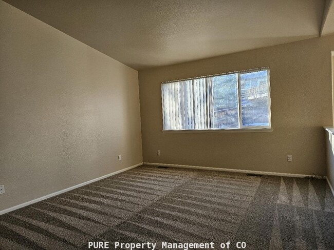 Photo - 2-story home with finished basement! 2-car garage!
