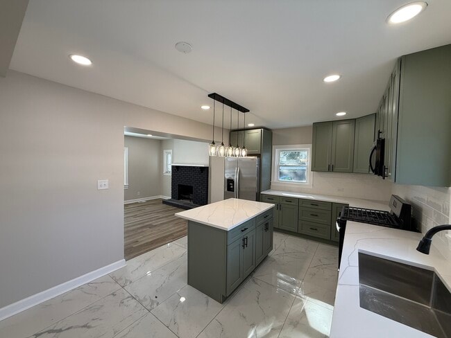 Photo - 408 East End Ave