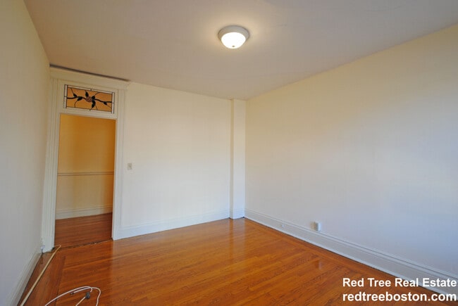 Photo - 19 Queensberry St Unit 22
